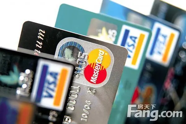 请问首次申请招行信用卡在银行网点领取申请表