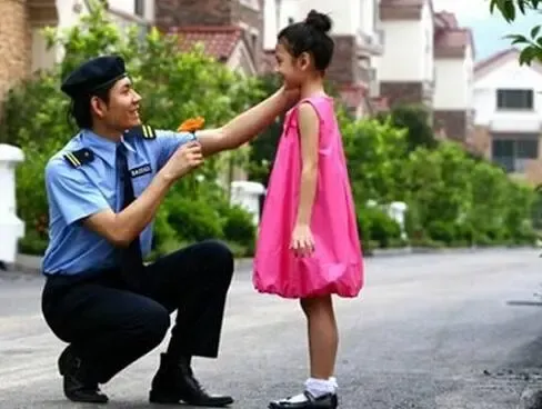 龙湖物业始终秉承善待你一生的服务理念-龙湖