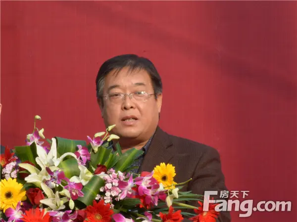 藁城区委宣传部副部长王建伟致辞