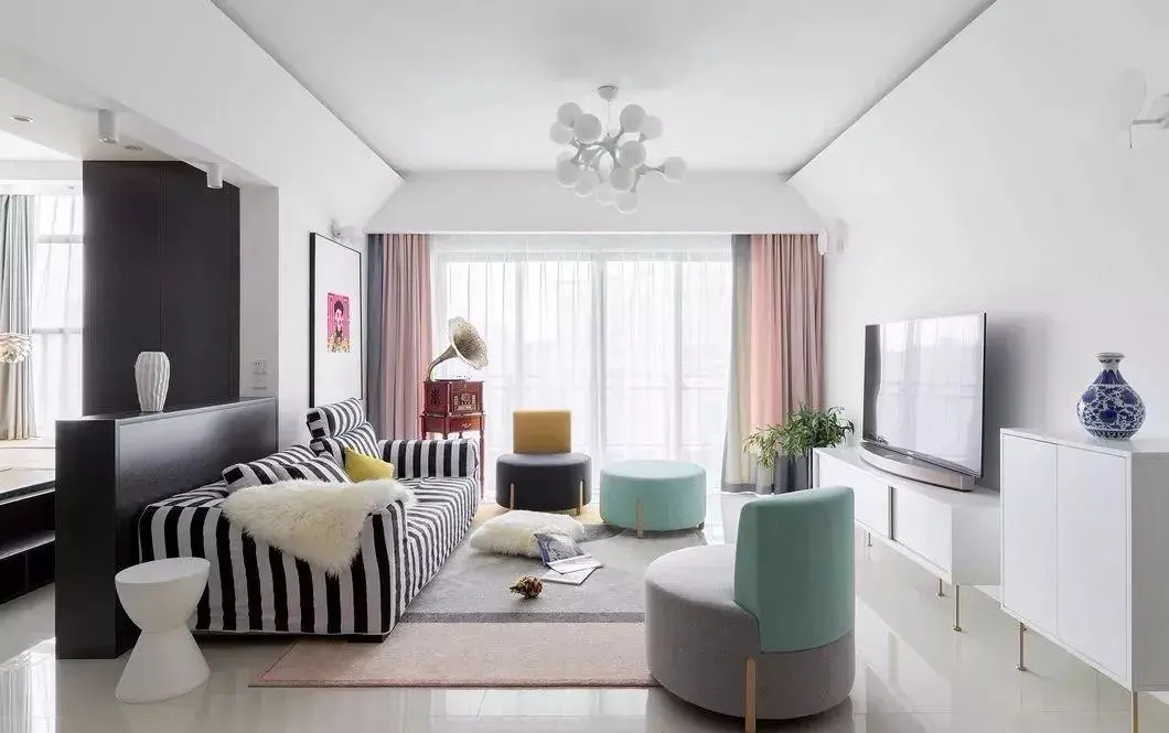 房子不吊顶,就像人没穿衣服,真的,试了你就知道了