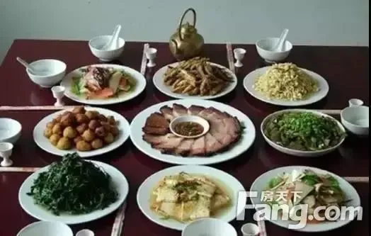 玩什么:牛背梁国家森林公园,柞水溶洞, 终南山秦楚古道,九天山风景区