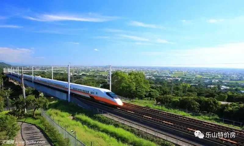 3月底"高铁乐山站"7条公交线站内发班!